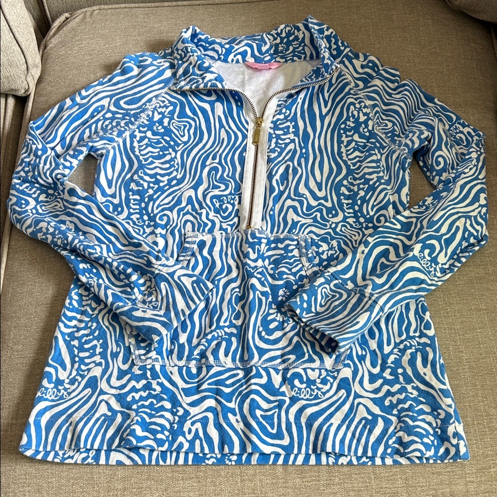Lilly Pulitzer Blue and White Poppver